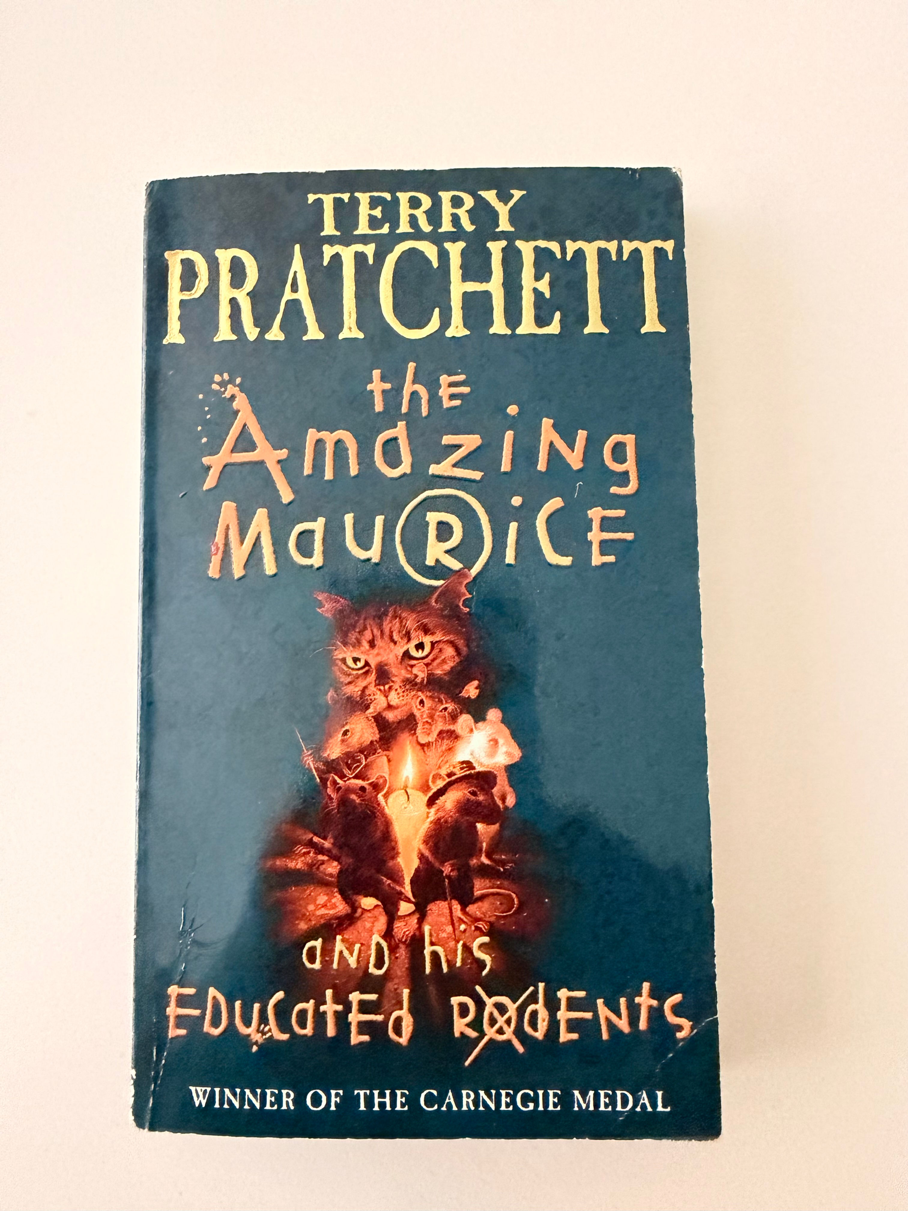 The Amazing Maurice and His Educated Rodents by Terry Pratchett