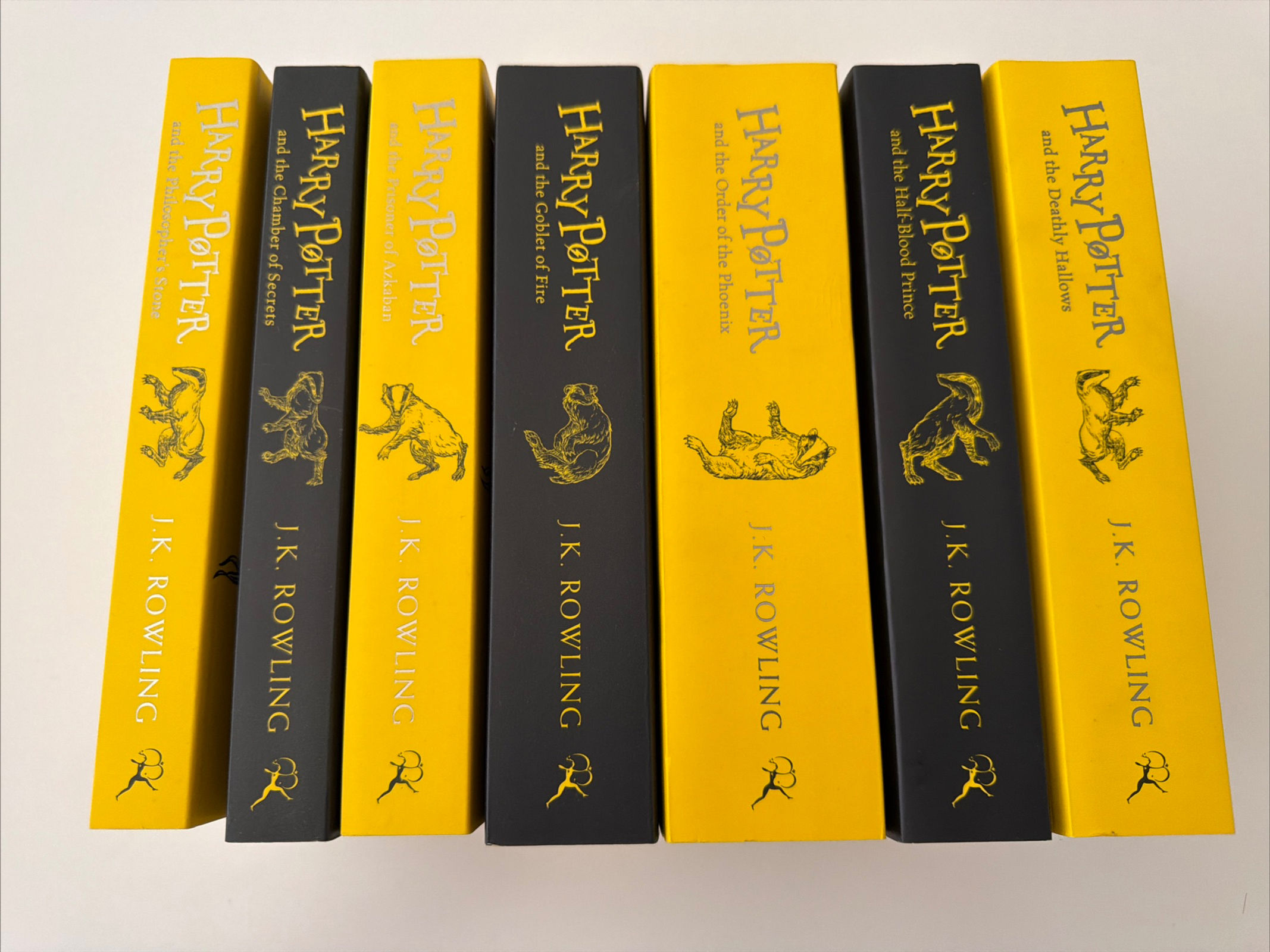 Harry Potter Hugglepuff Hogwarts House Edition by J. K  Rowling