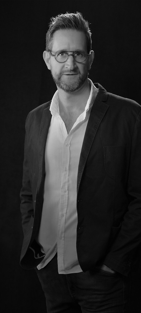 4W1A3495_LoRes_BW.jpg