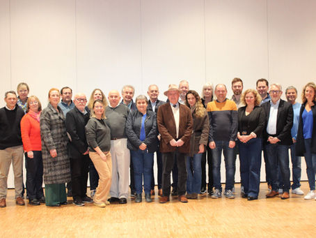 Découvrez l'équipe