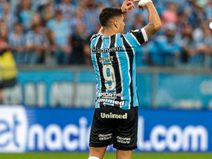 Renato sobre Suárez: "Tem muita coisa acontecendo, a gente espera que seja um final feliz"