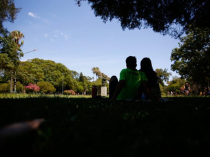 Após calor no fim de semana, RS tem alerta de temporais para segunda-feira.
