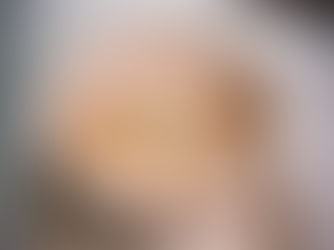 Feuille à feuille de céleri & kombu, bouillon de légumes réduit et huile de livèche