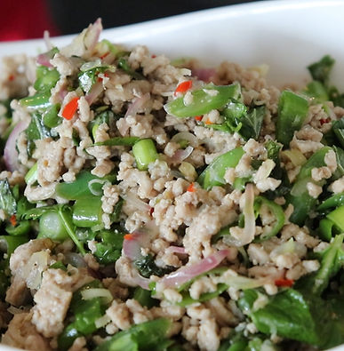 Thai Spicy Mince Pork Salad | Larb Moo