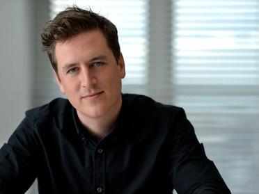 Architects of Next: Telling stories with social data / Jake Steadman, Twitter