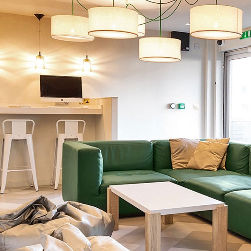 We launched iQ's 'Refreshers' campaign to target the decision-makers of students' accommodation choices through an integrated influencer campaign driving reach and engagement.
Parents hold both financial and decision-making influence when selecting private student accommodation, however they are difficult and expensive to reach. Our ‘Refreshers’ campaign specifically targeted them. We sent two parent influencers - with children of near student age - back to relive their uni days. They spent two days at an iQ property, bringing to life all the amenities and features.