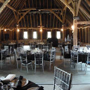Whether you're planning a exclusive wedding
or looking for a venue to hire for an event. Farthingloe Barn based in Dover can provide that special occasion.