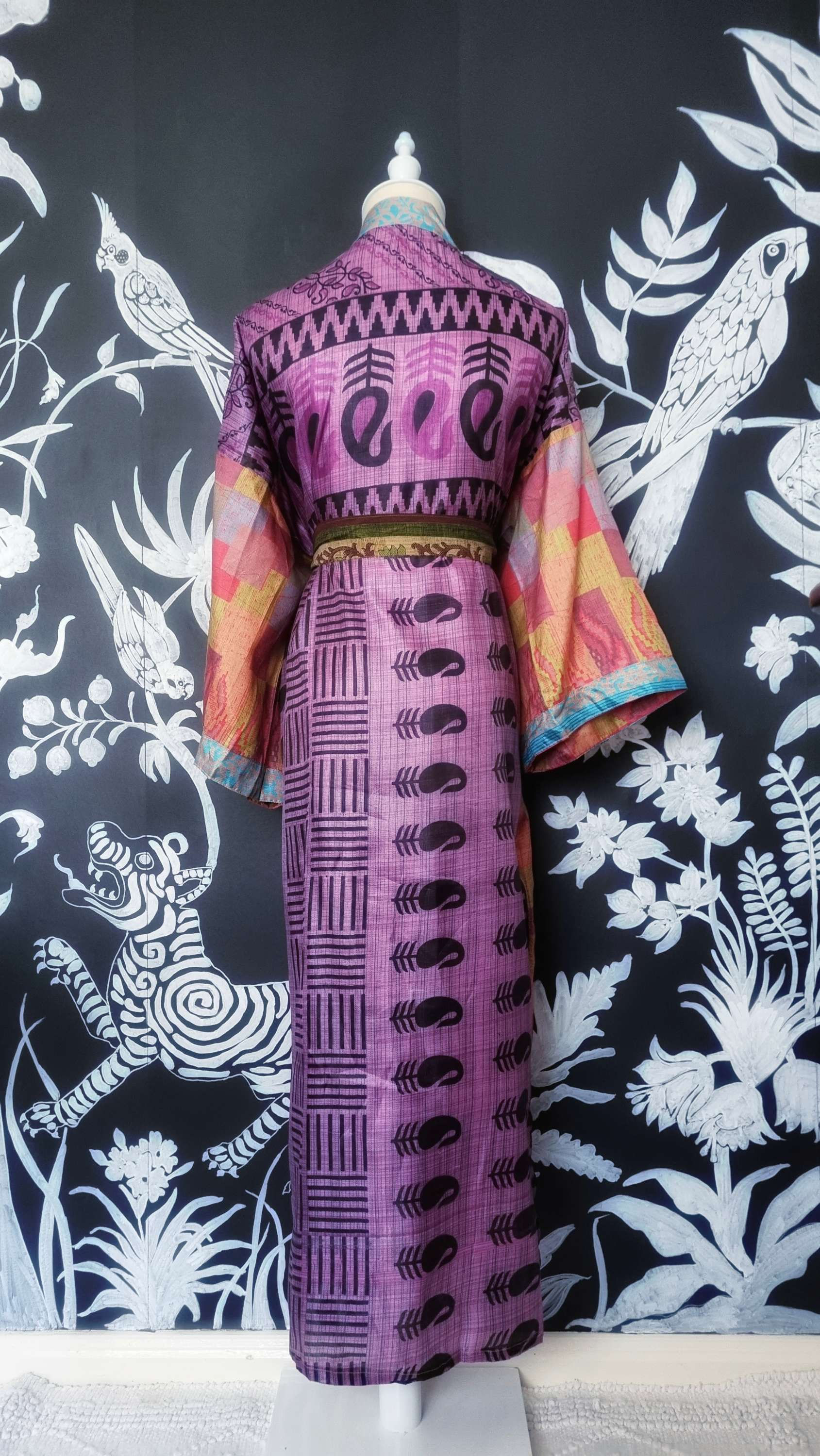 PEACH PINK PAISLEY KIMONO/ROBE/DUSTER