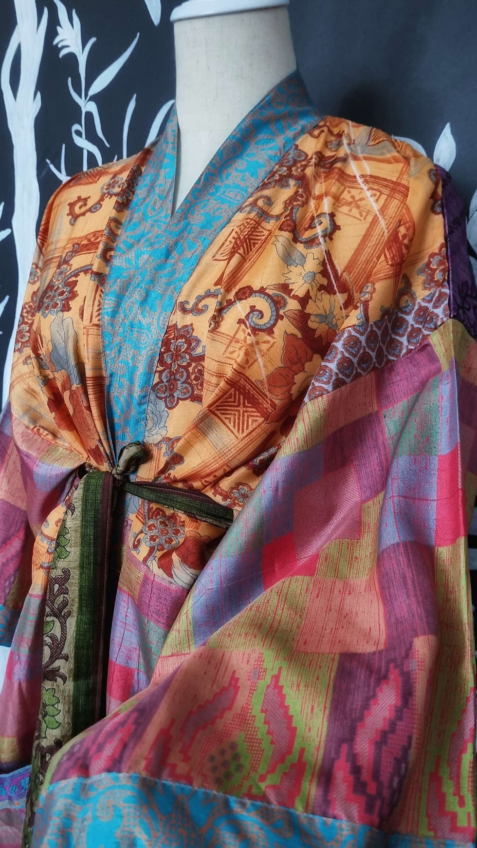 Thumbnail: PEACH PINK PAISLEY KIMONO/ROBE/DUSTER