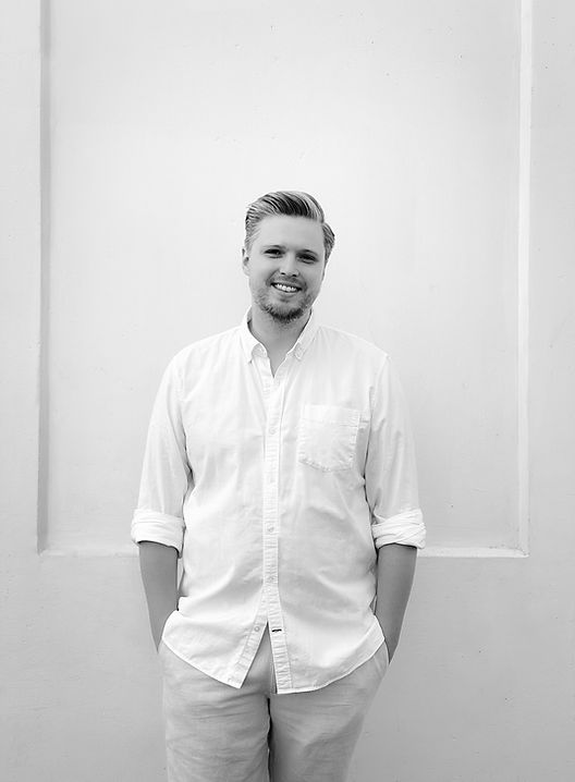 Confidence Coach Alexander Ward