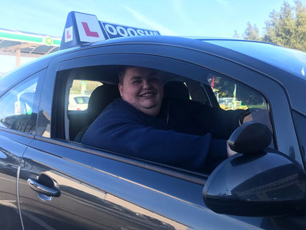 Simon joins our driving school team.