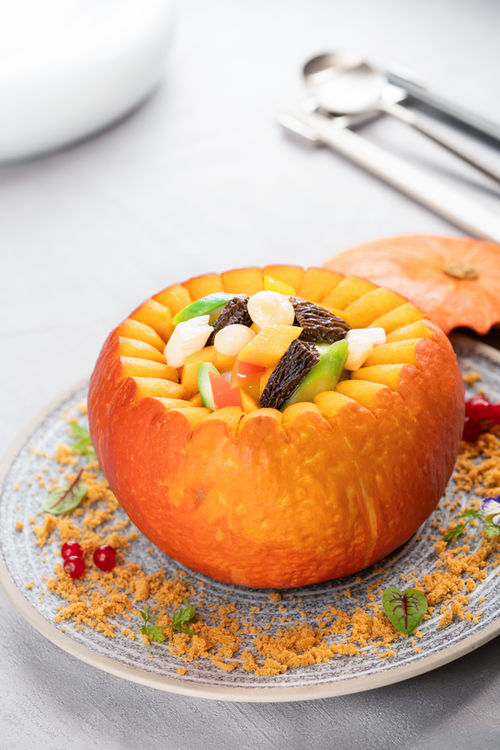 Assorted Mushrooms & Vegetables in Pumpkin Pot