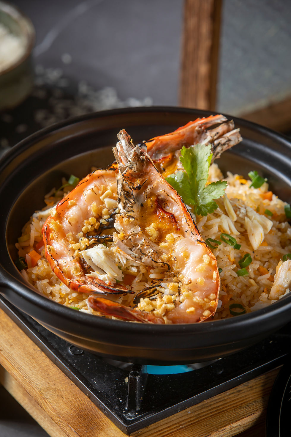 Apinara_River Prawn & Crab Meat Fried Rice in Claypot_T5A9457