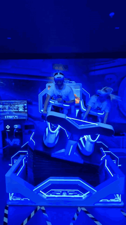 06 - thunder-knight-vr-machine-video-footer-4s.gif