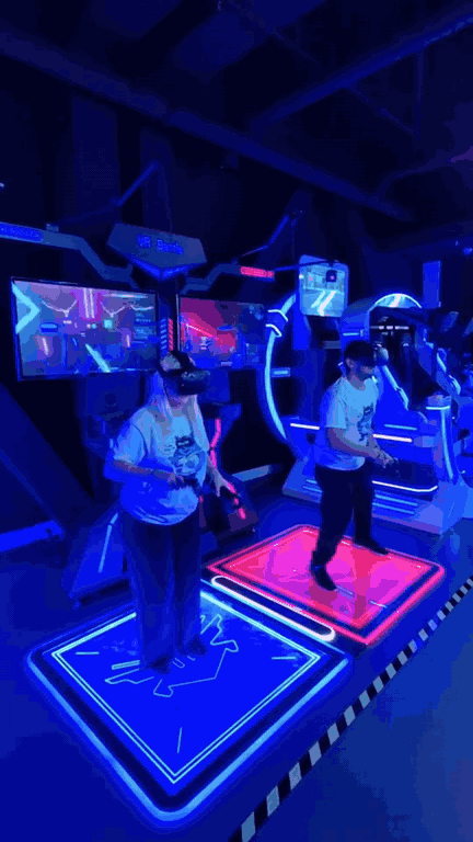 10 - vr-battle-machine-video-footer-4s.gif