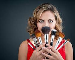 “I feel beautiful without makeup on, but when I do put makeup on, it just gives me this extra pop.”