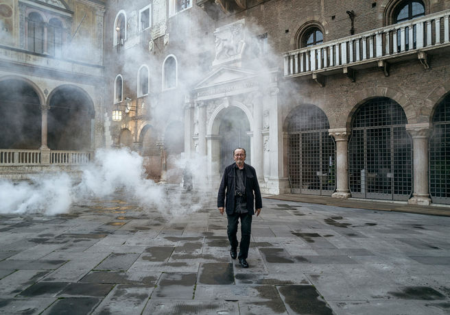 Календарь Pirelli 2020: о теме выпуска и главных героях