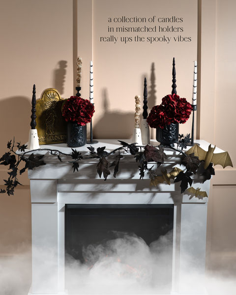 Halloween mantel-2.jpg