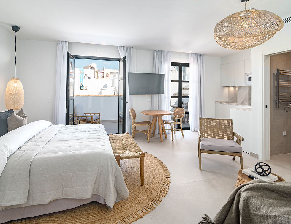 Seaclub Suites_APT 7 -002.jpeg