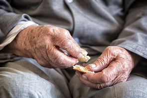 4 ways to help fight malnutrition in aged care 