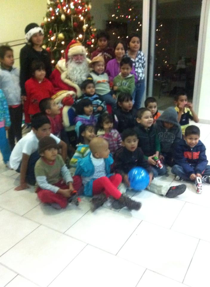 CON NIÑOS Y FAMILIAS EN AMANC