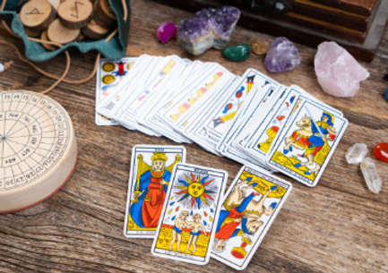 tarot2.png
