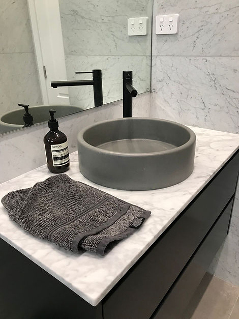 bathroom 2.jpeg