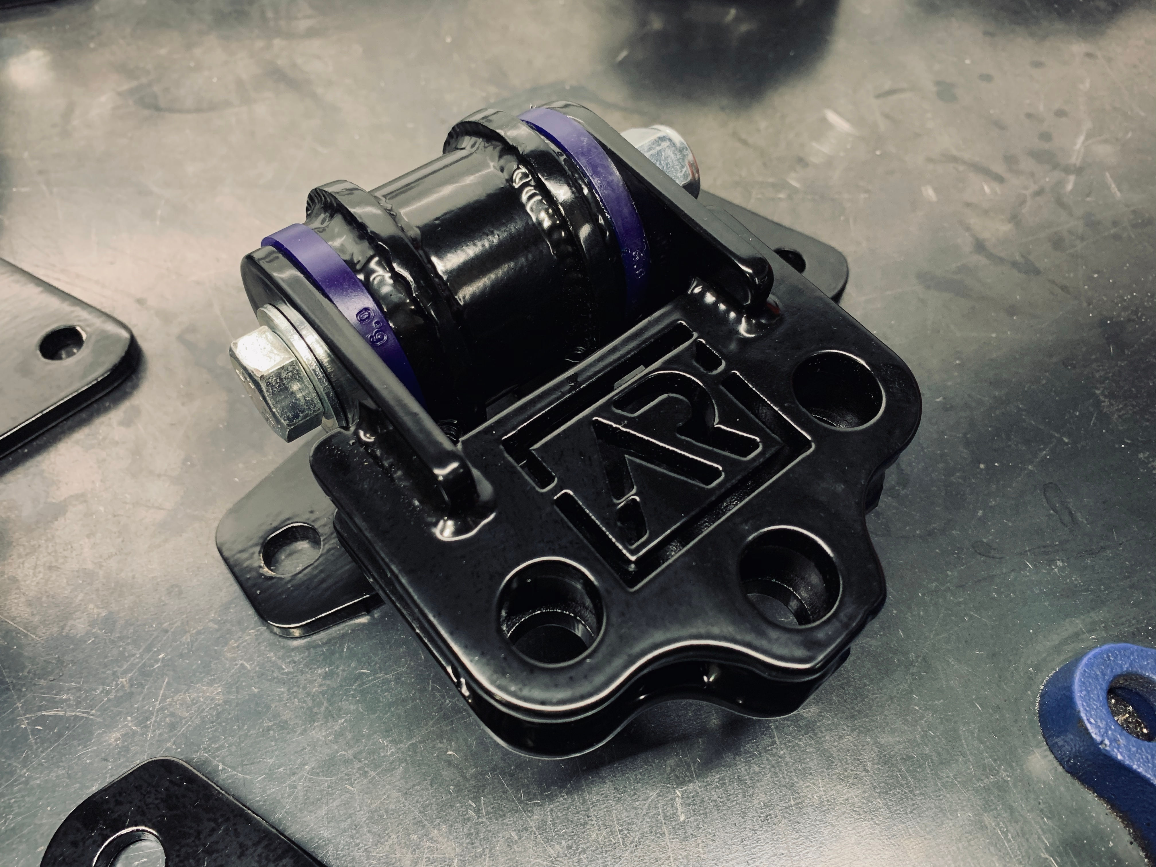 ARI Mito & Punto Solid Engine Mounts