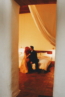 7960E585-880E-4883-A6DF-E84E6E735D50