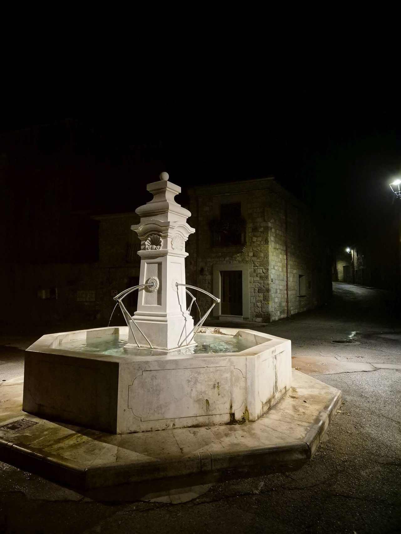 Brunnen in Tardajos