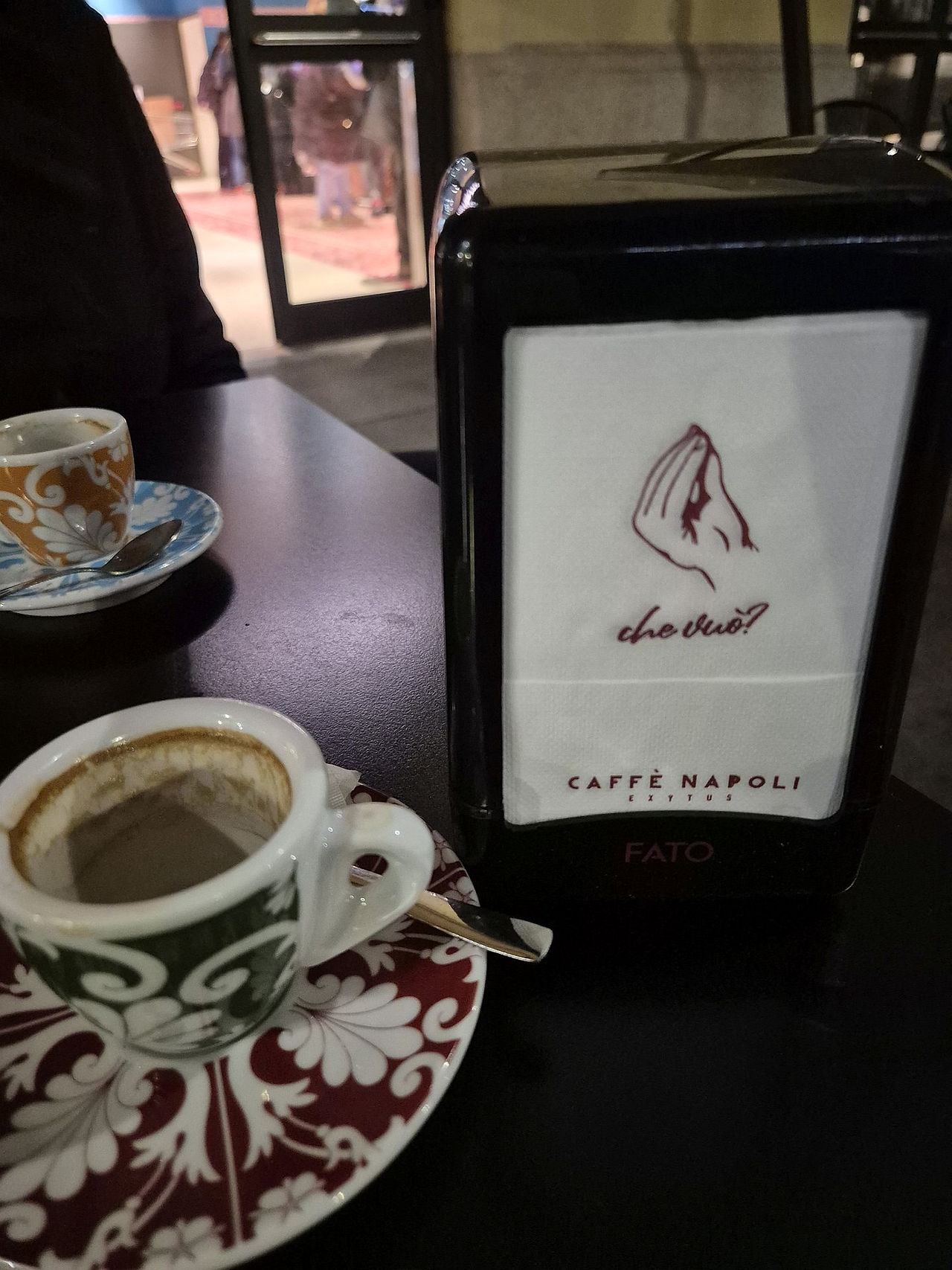 Erster Kaffee in Italien