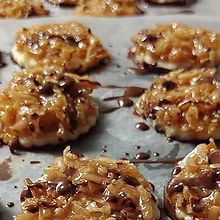 Ever%20get%20angry%20when%20they%20punch%20a%20hole%20right%20through%20your%20cookie%3F%20Me%20too!