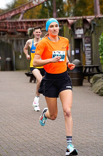 JOG ON GBLouise Alton Towers 10K