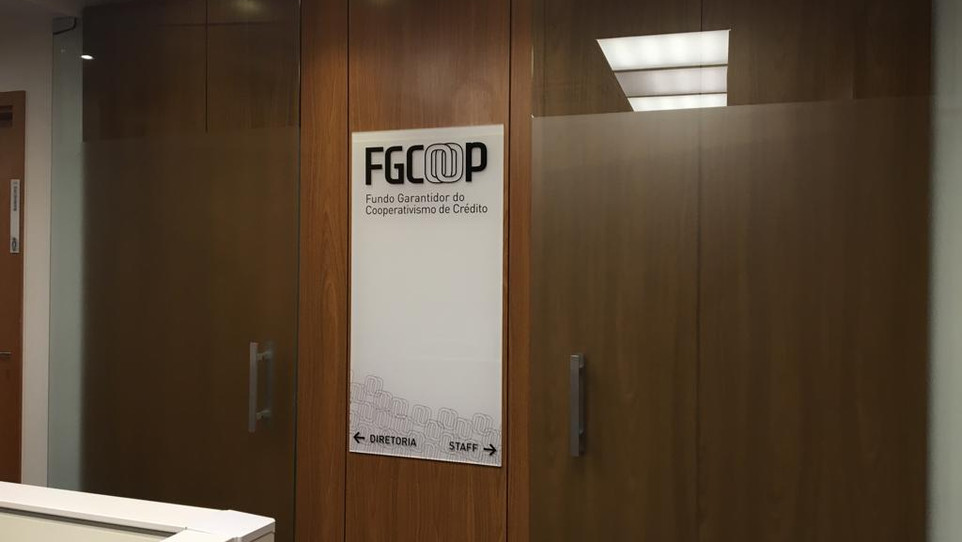 FGCOOP%20-%20Sinaliza%C3%A7%C3%A3o%20recep%C3%A7%C3%A3o.jpeg