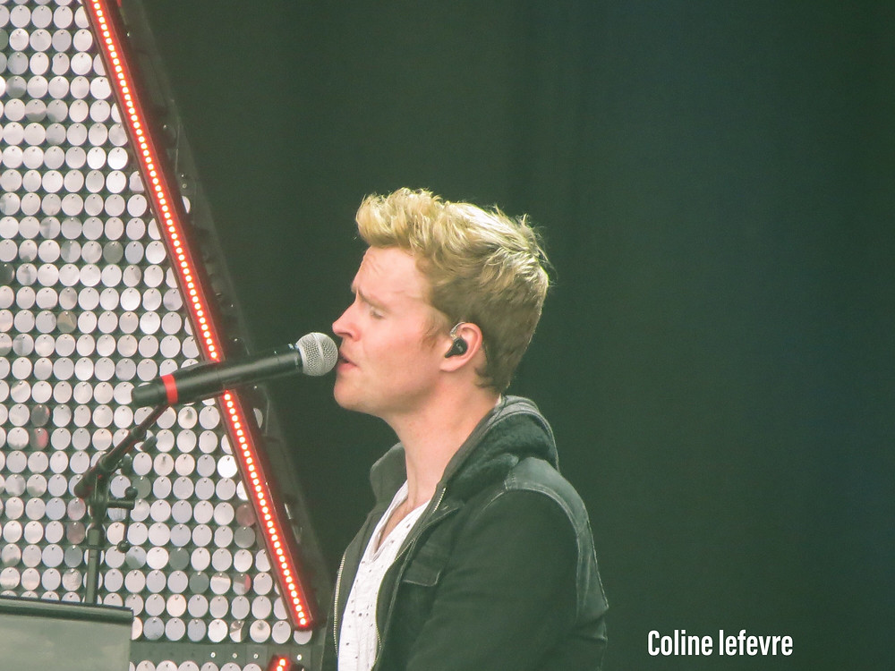 Steve Garrigan chanteur de Kodaline (crédit coline lefevre)