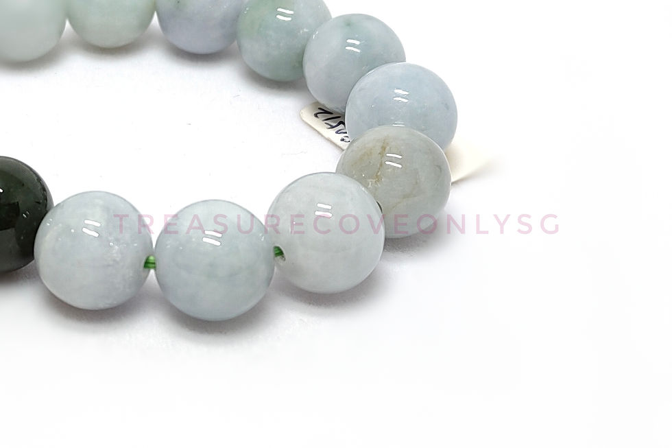 Thumbnail: Type 'A' Jadeite Yin Yang Spring Bracelet 翡翠A货阴阳手串