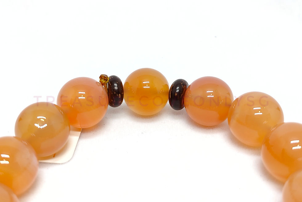 Thumbnail: Natural Old Agate and Lotus Designed Prayer Bead
