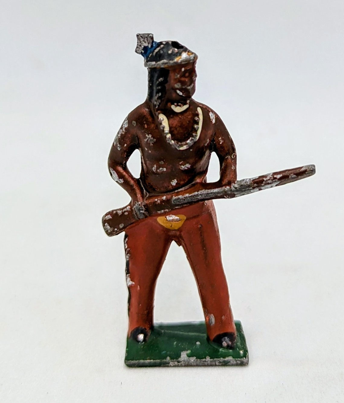 1950s Made In Japan Indian Hollow Lead Antique Soldier With Rifle