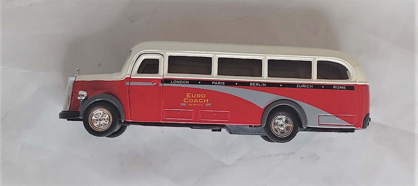 Sunnyside 1950-1955 Mercedes Benz Omnibus O 3500 Euro Coach Service Bus