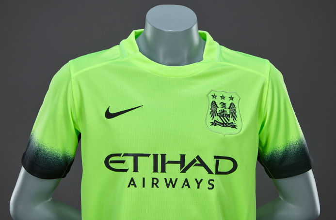 Thumbnail: Manchester City Third 15/16