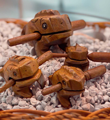 Carved Wood Frog Rasp - Traditional Musical Instrument | Lightning