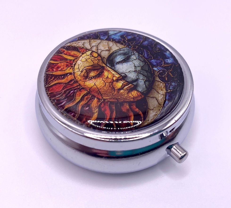 Sun and moon pill box