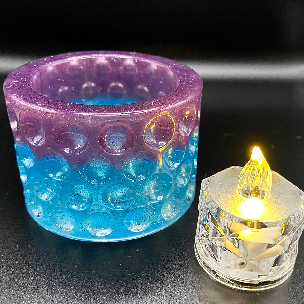 Thumbnail: resin candle holder with battery tea light