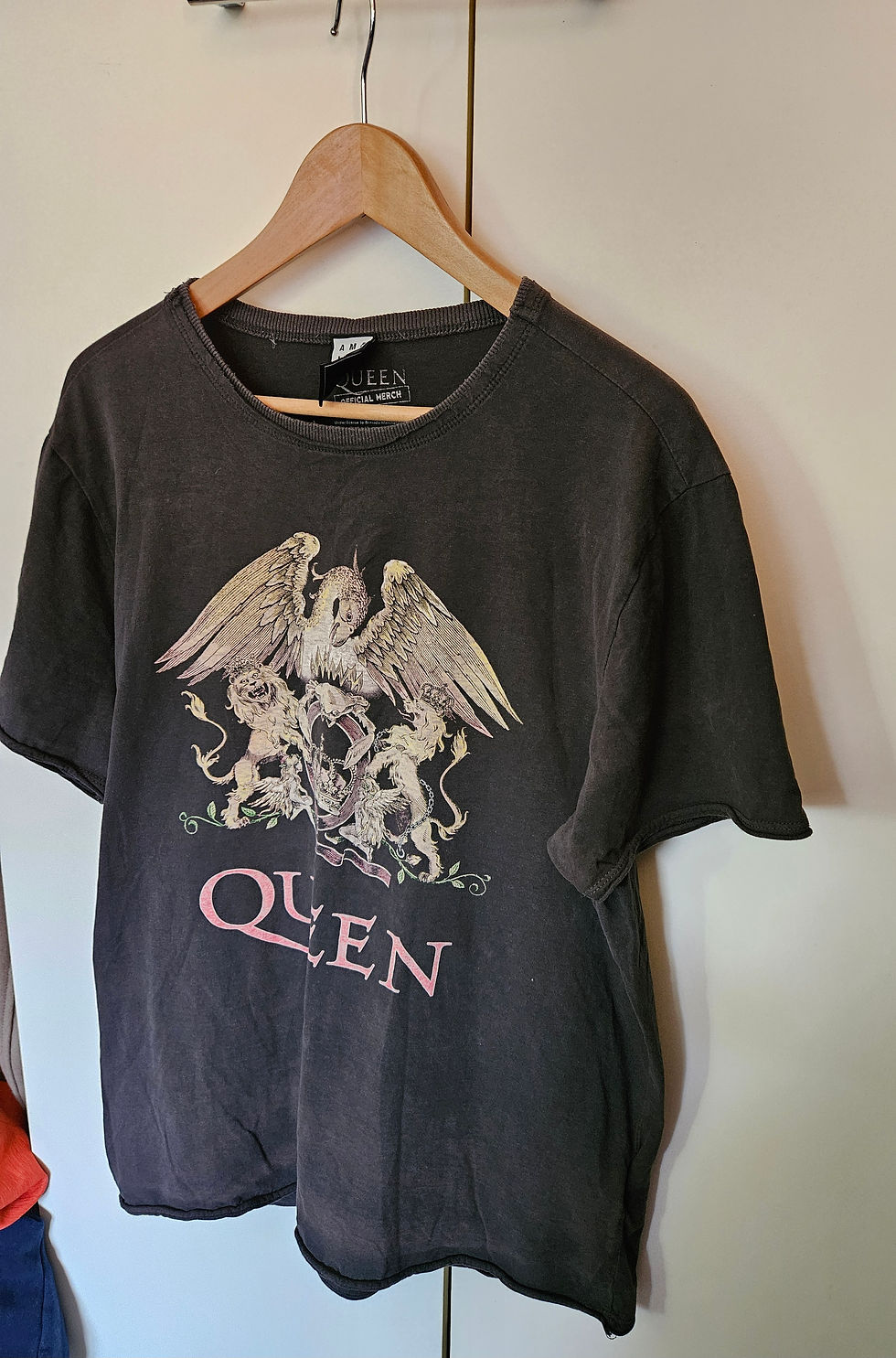 Thumbnail: Queen Rock Band Crest Vintage Official Music Merchandise Amplified UK Size XL 