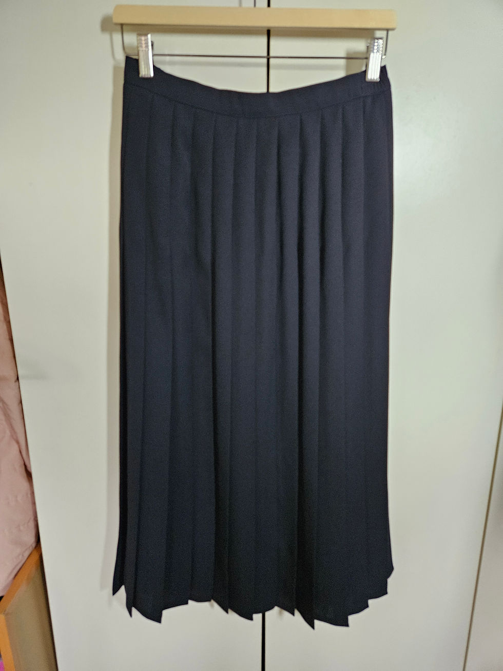 Thumbnail: Windsmoor Navy Pleated Skirt UK Size 12