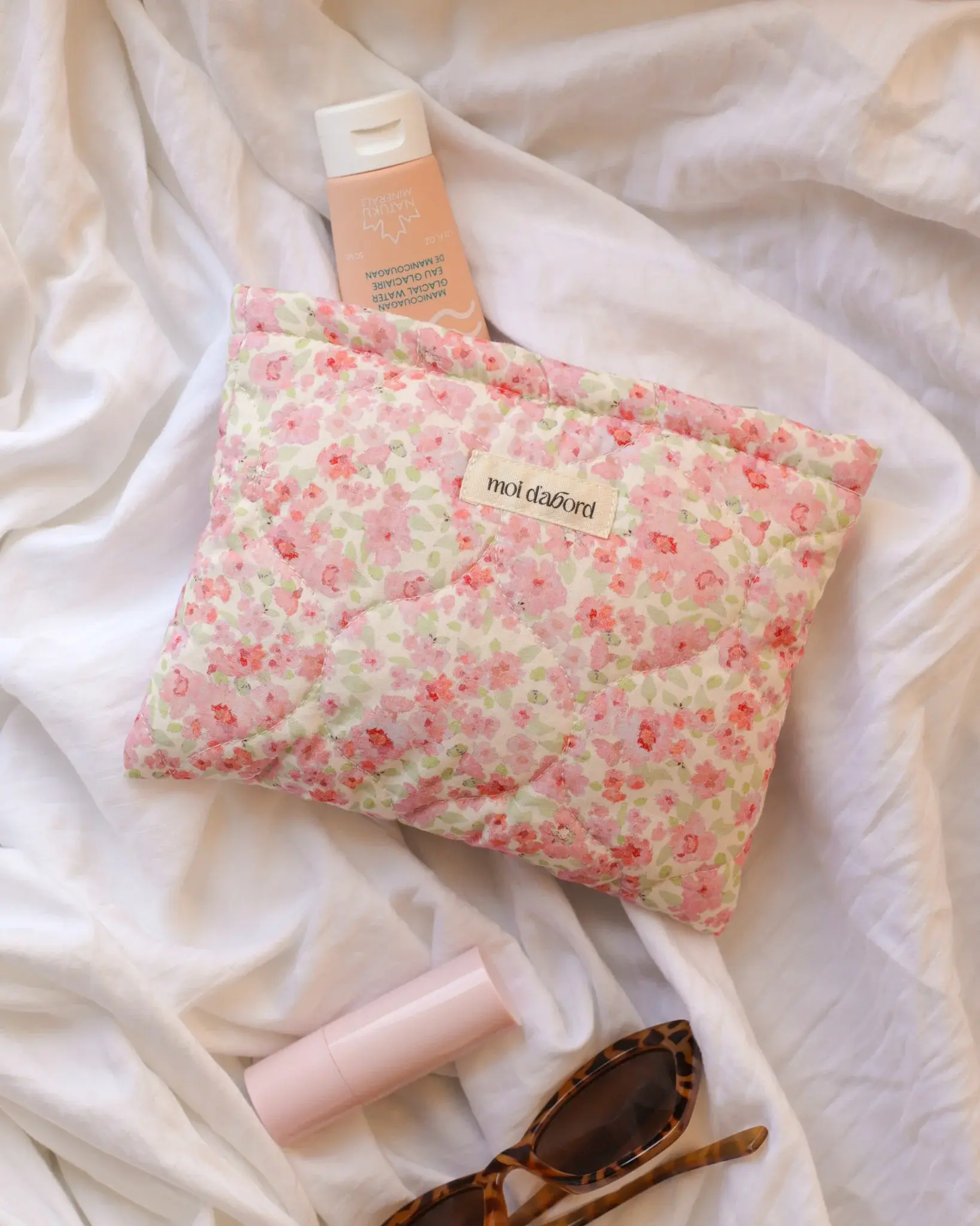 Trousse à cosmétique fleurie