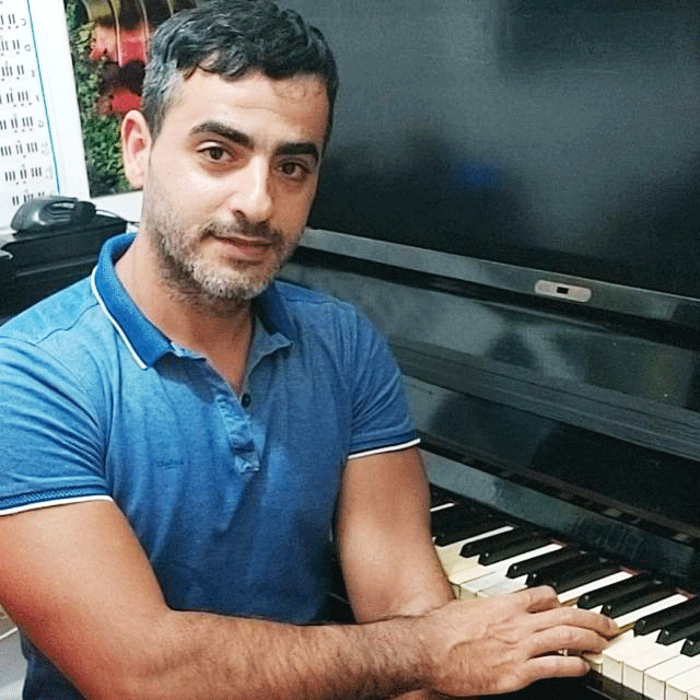 אבי-עמר.gif