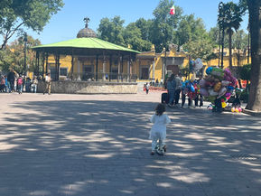 Centro de Coyoacán y Museo Nacional de Culturas Populares