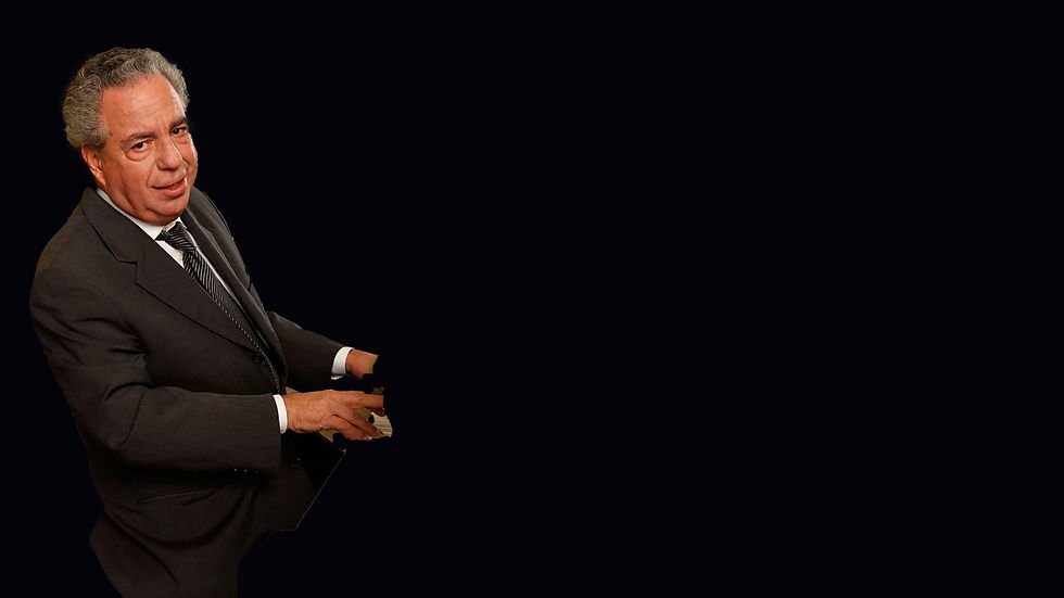 Il Maestro Vince Tempera al pianoforte
