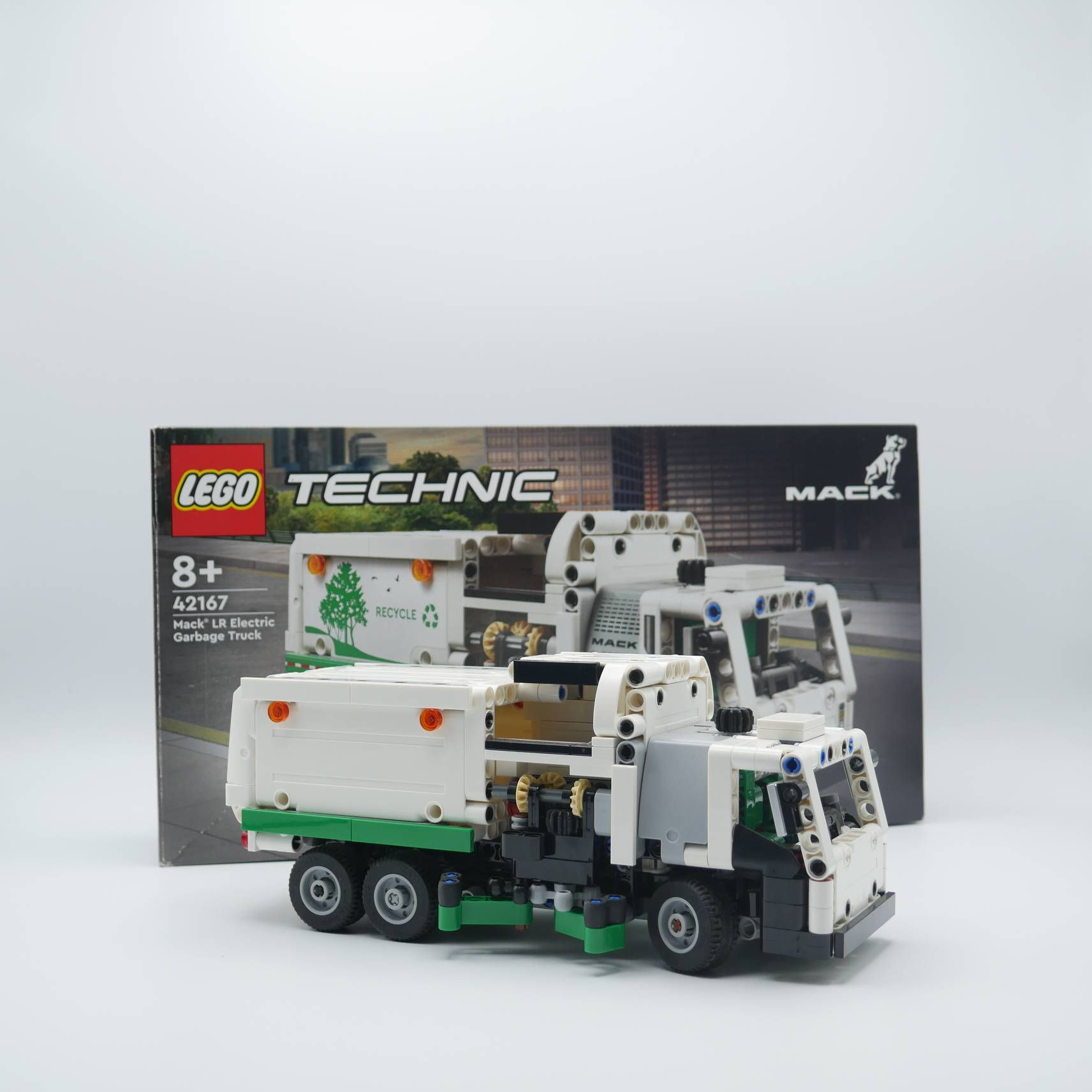 LEGO® 42167 Technic Mack® LR Electric Müllwagen